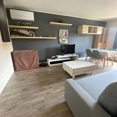Apartment Maison Climatisee Bassin D'arcachon, Port Et A 800m